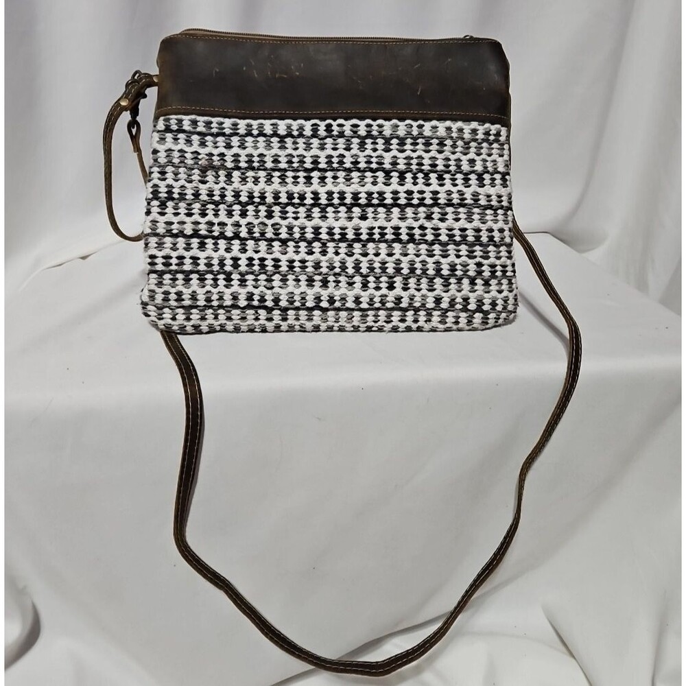 Myra Crossbody Bag Brown Leather Grey/White Woven Cotton with Green Canvas